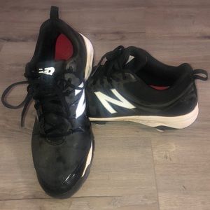 New Balance Black Baseball Cleats